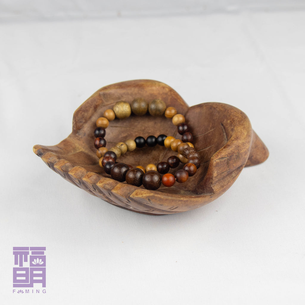 7 Wood Beads