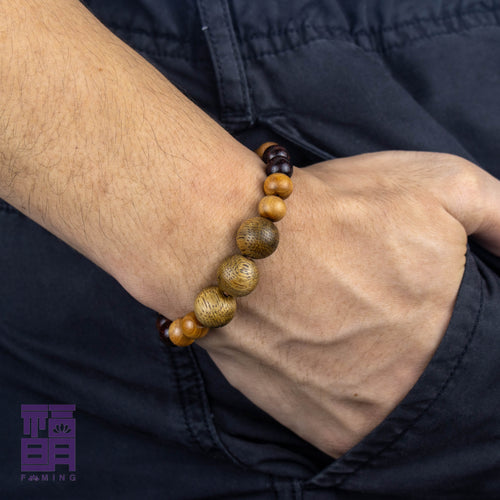 7 Wood Beads